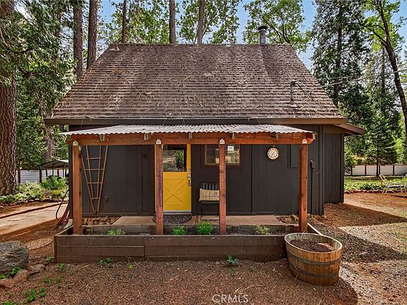 3rd image of 4688 Cody Ln