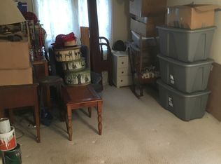 319 S Riverside Dr, Winamac, IN 46996