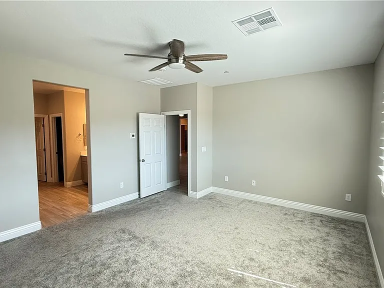 7491 Bonnie Piper St — Photo 11