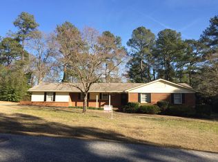 7 Hamden Cir, Cheraw, SC 29520