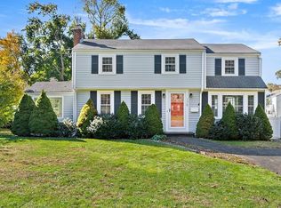 179 Norton St, Weymouth, MA 02191