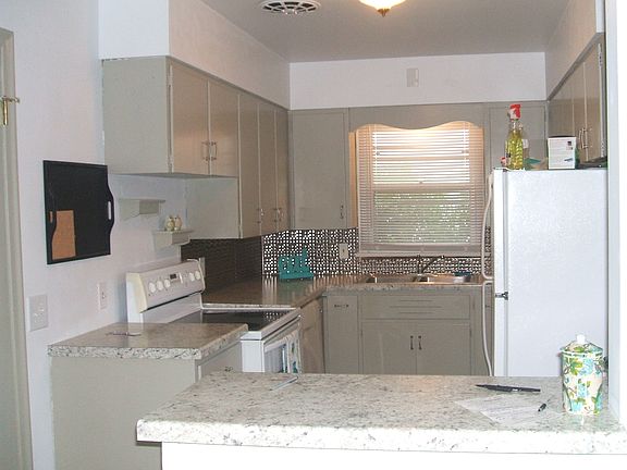 kitchen and snack bar