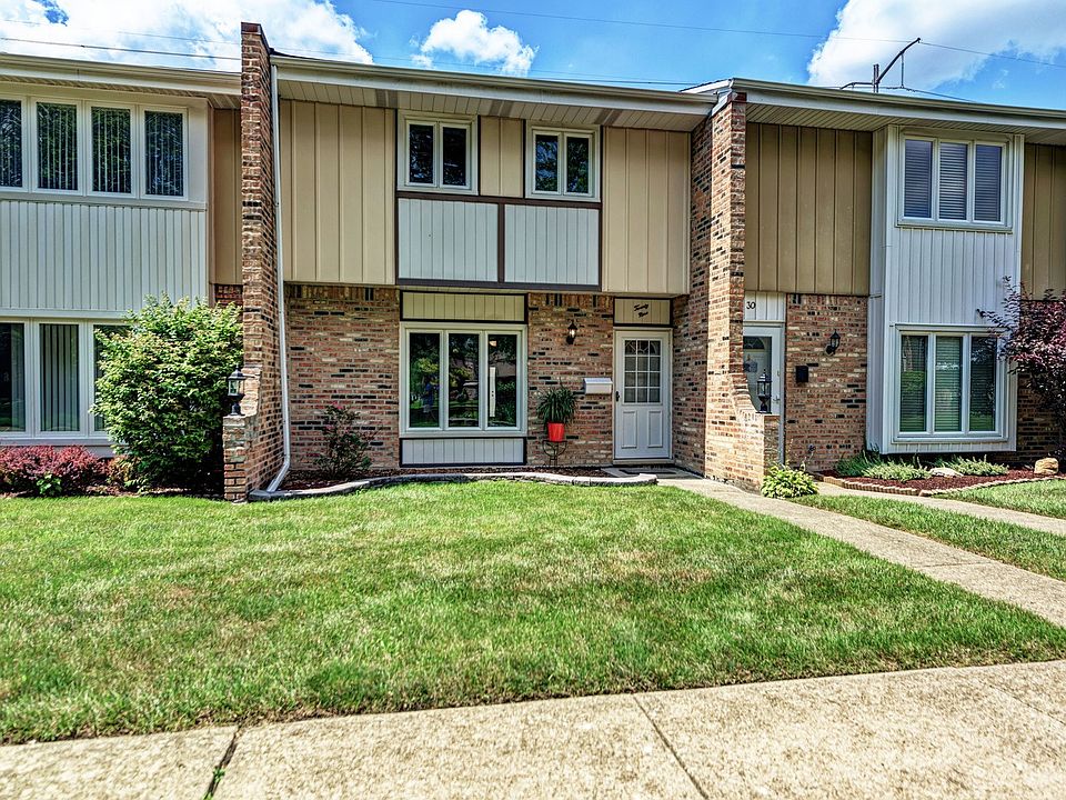 1st image of 29 Ottawa Ct #29
