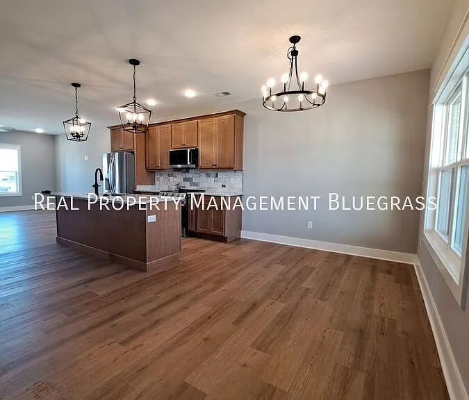 2524 Spring Leaf Ct — Photo 4