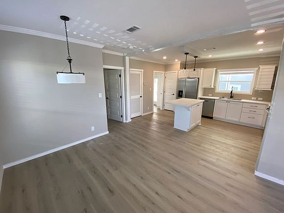 5th image of 8 Gentle Ben Path #215