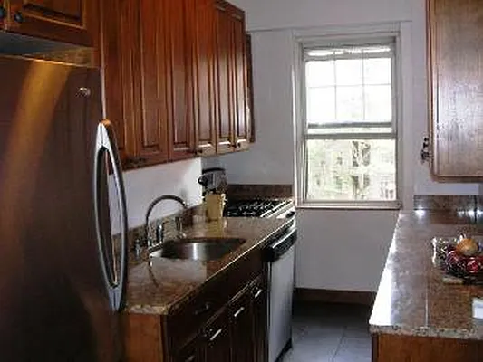 Sold by Corcoran | media 3