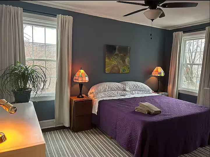 2326 Rosewood Ave — Photo 13