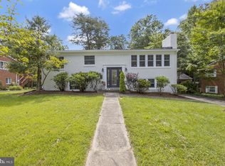 239 Irving St, Falls Church, VA 22046