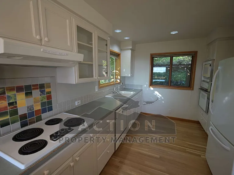 23 Karie Ct — Photo 17