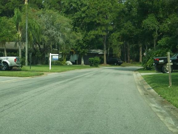 5th image of 4166 Keats Dr