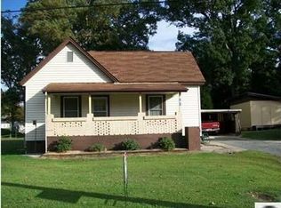 14 8th St, York, SC 29745