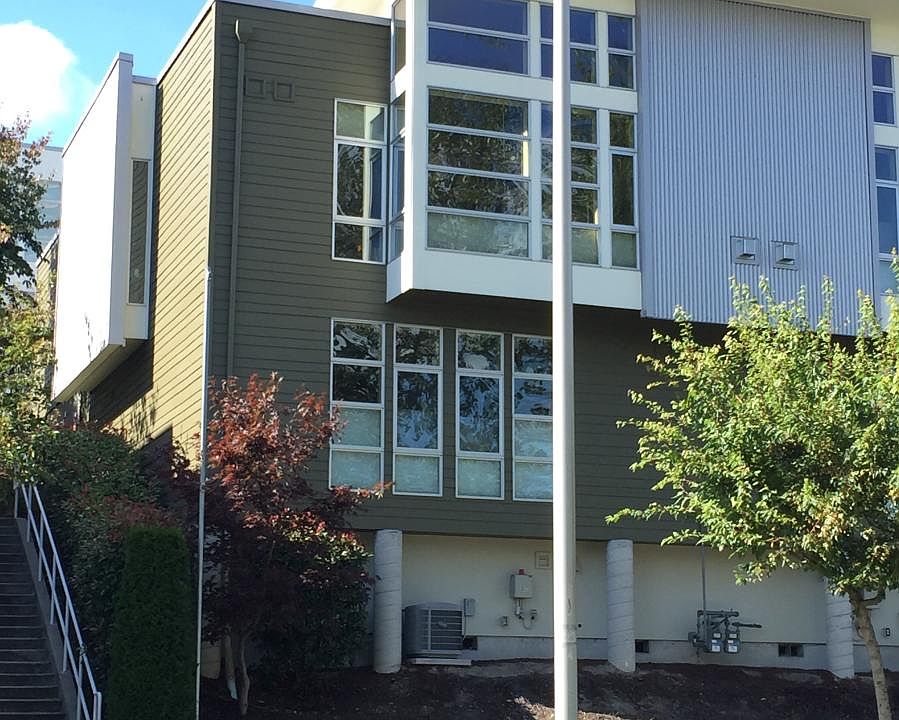 1st image of 2347 Yakima Ct