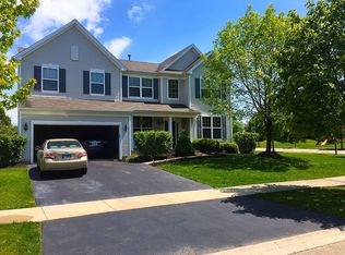260 Claridge Cir, Bolingbrook, IL 60440