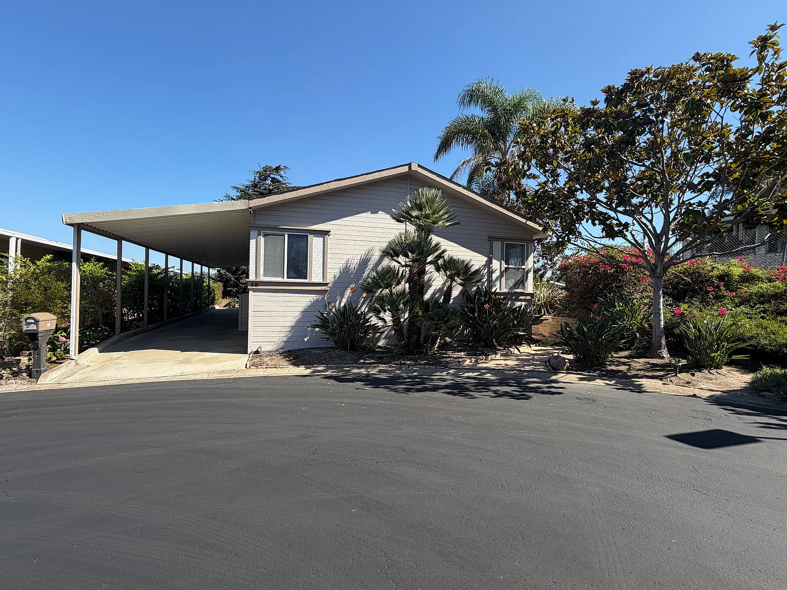 2 bed, 1564 sqft, $4,000 — Photo 3