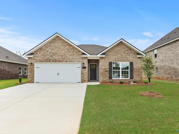 212 Cave Lake Dr, Owens Cross Roads, AL 35763