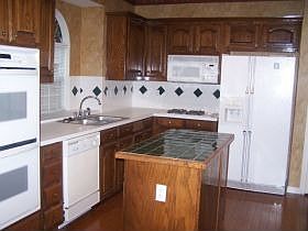 3rd image of 506 Copeland Dr