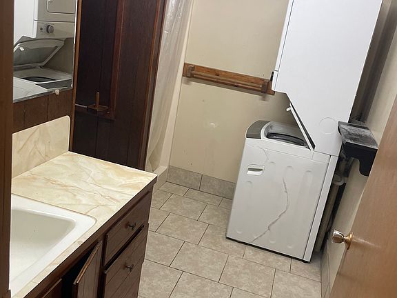 3rd image of 111 Country Pines Ln #1