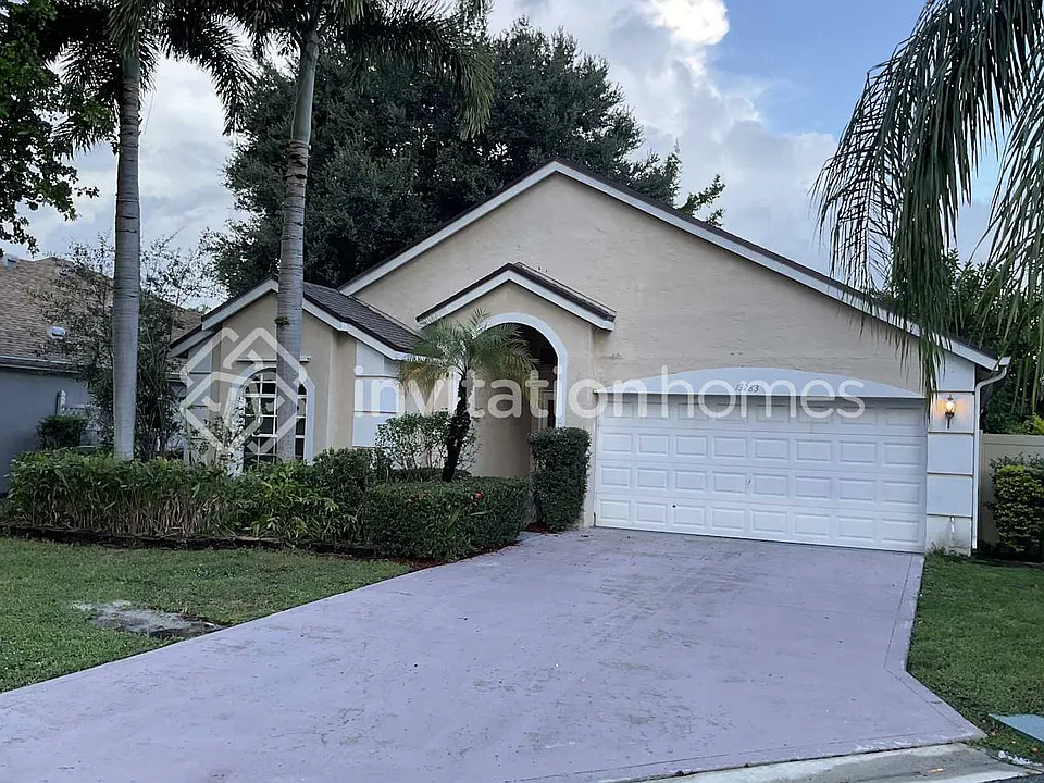13283 Blue Diamond Pl