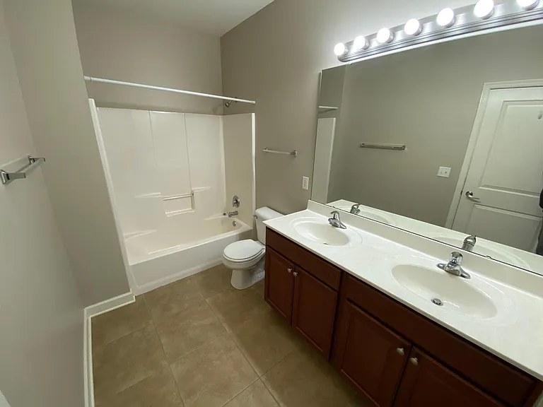 1626 White Oak Trl — Photo 12