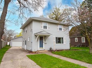 2666 Forest Grove Ave SW, Wyoming, MI 49519