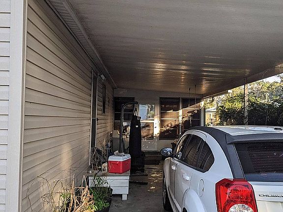 4th image of 4900 SE 102nd Pl #127