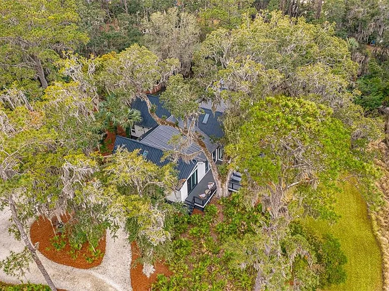 6201 Frederica Rd — Photo 65