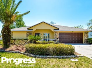 5202 Royal Oak Dr, Fruitland Park, FL 34731