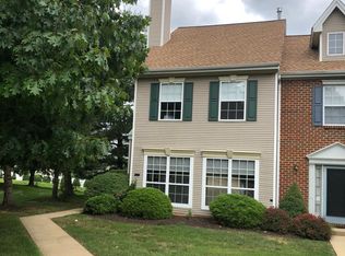 1971 Chancellor St, Hellertown, PA 18055