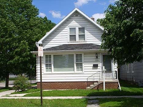 1st image of 1709 N 13th St
