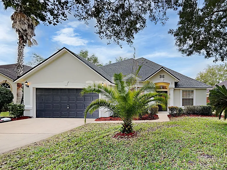 629 Battlegate Ln — Photo 1