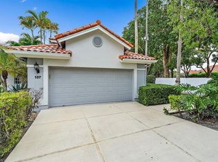 137 Eagleton Ct, Palm Beach Gardens, FL 33418