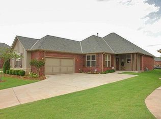 3808 Cottage Ln, Edmond, OK 73013