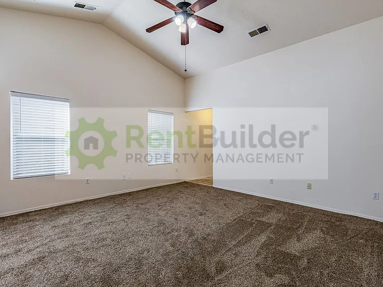 10532 Ramah Dr NW — Photo 6