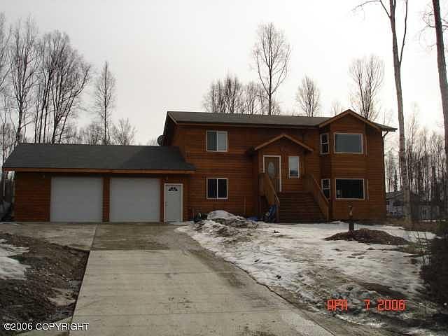 2nd image of 3215 S Donovan