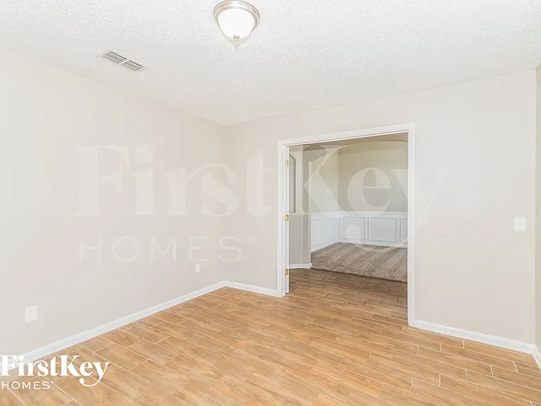 8370 Watermill Blvd — Photo 4