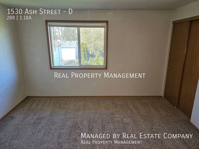 1530 Ash St #D — Photo 11