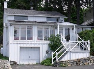 397 Lakeview Rd, Craryville, NY 12521