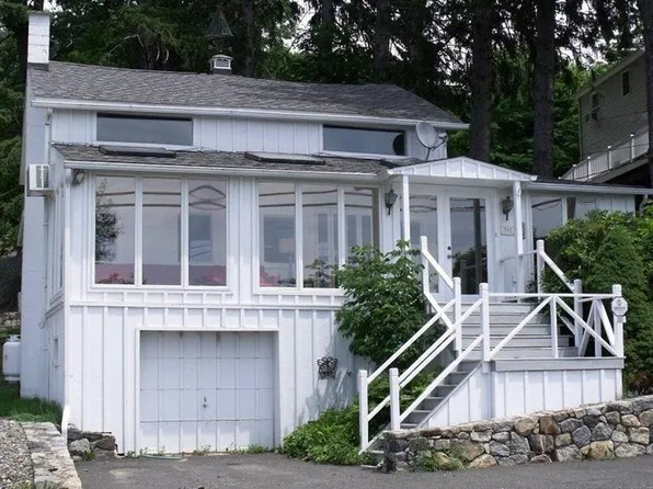 397 Lakeview Rd, Craryville, NY 12521