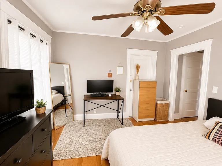 1607 Commonwealth Ave #6 — Photo 7