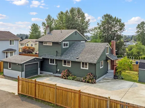 6215 107th Place NE, Marysville, WA 98270