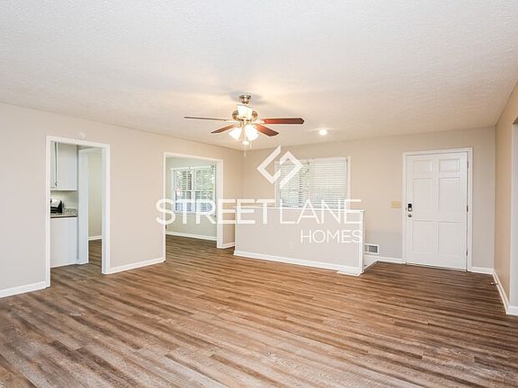 2nd image of 203 Jody Lynn Ct