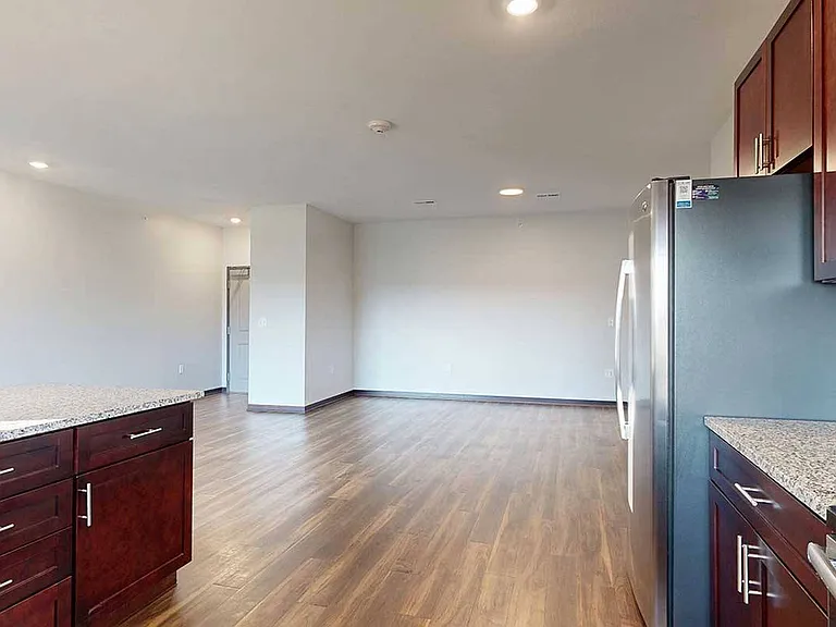 360 at Jordan West — Photo 193