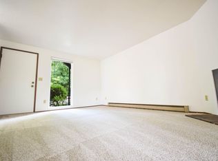 4450 SW 96th Ave #A-B-8, Beaverton, OR 97005