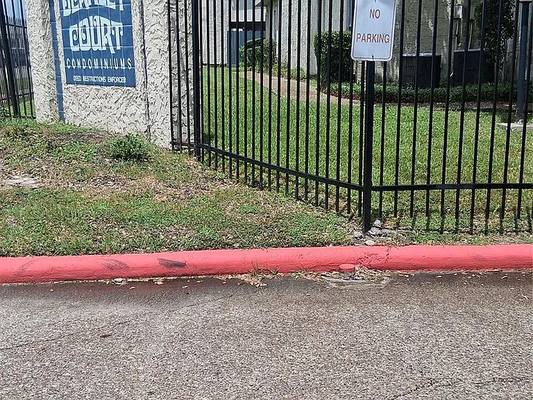 7313 Gulf Fwy #315 — Photo 5