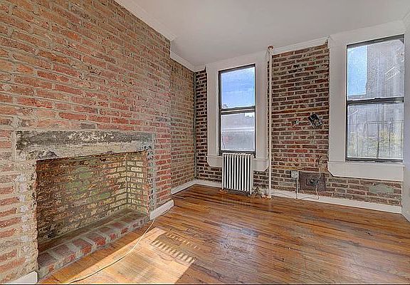 2nd image of 205 E 4th St APT 6