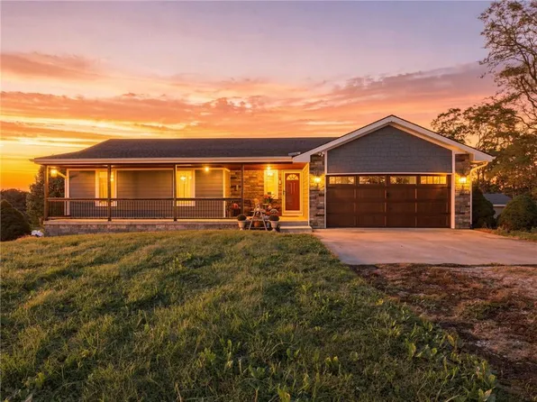 19305 Faith St, Holt, MO 64048