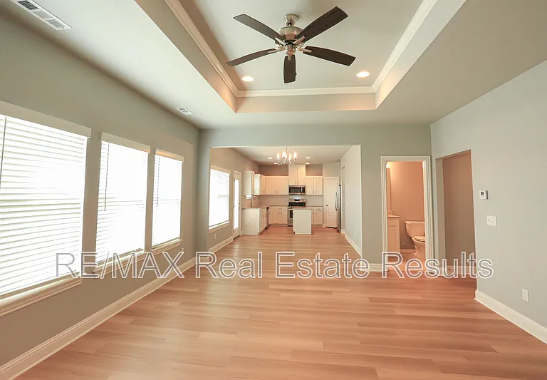 5911 SW Gentle Winds Ave — Photo 9
