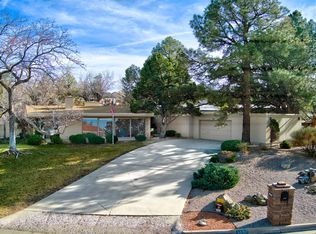 1320 Stagecoach Ln SE, Albuquerque, NM 87123