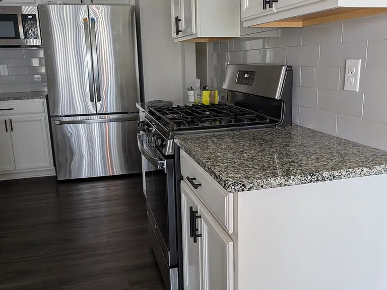 417 Sydney Dr — Photo 9