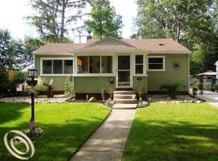 1216 Butternut Ave, Royal Oak, MI 48073